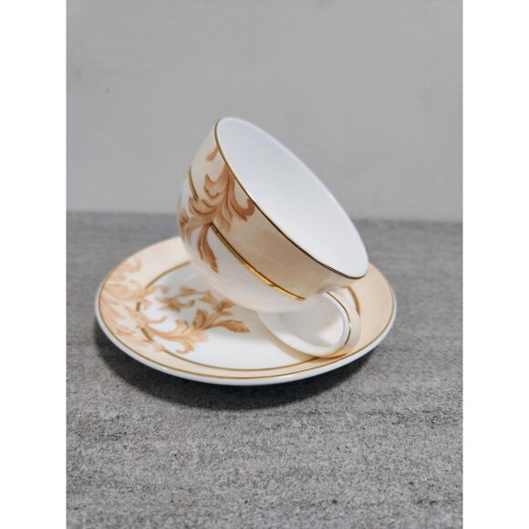 Dynasty Vintage Wide Mouth Tea Cup Saucer White Tan Gold Tea Time - Picture 8 of 10
